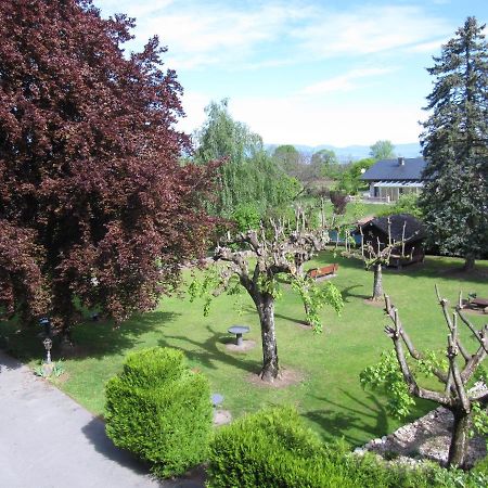 Hotel L'Echo Des Montagnes Armoy Esterno foto