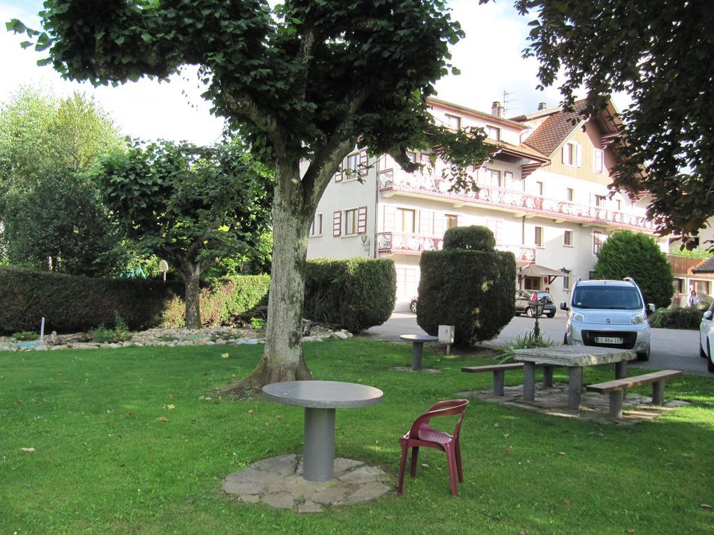 Hotel L'Echo Des Montagnes Armoy Esterno foto