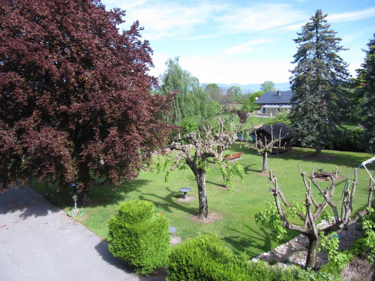 Hotel L'Echo Des Montagnes Armoy Esterno foto