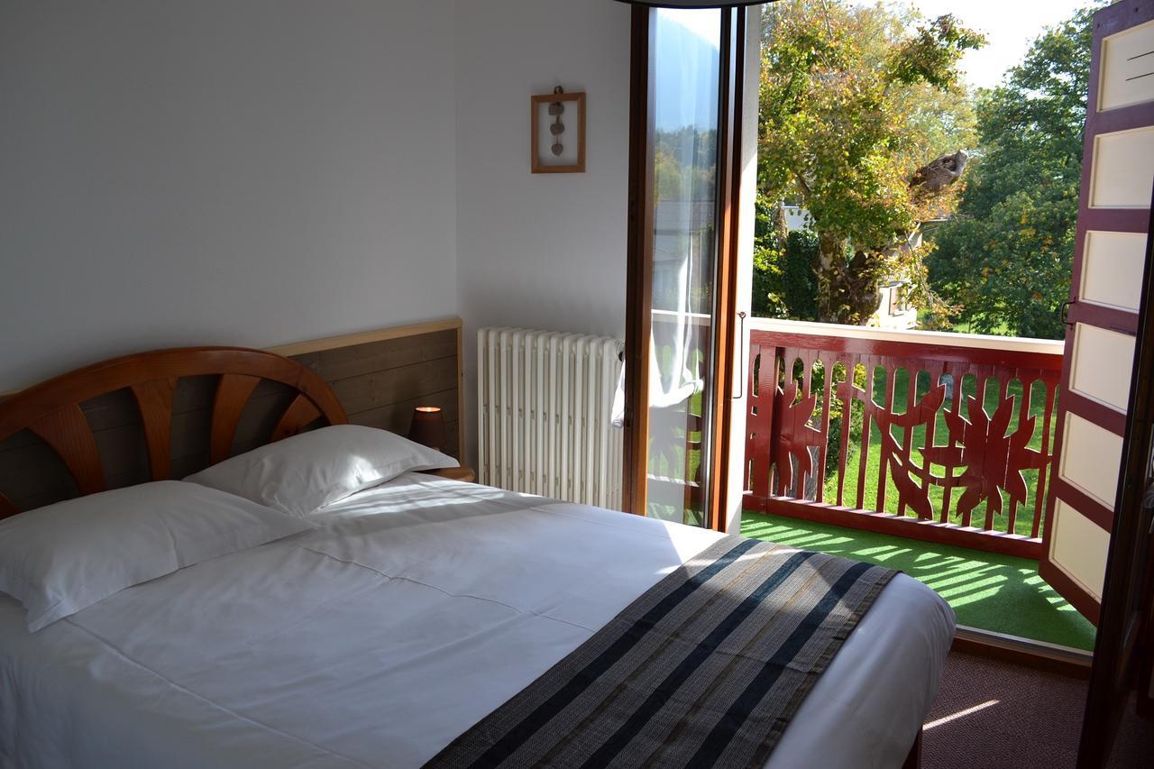 Hotel L'Echo Des Montagnes Armoy Esterno foto